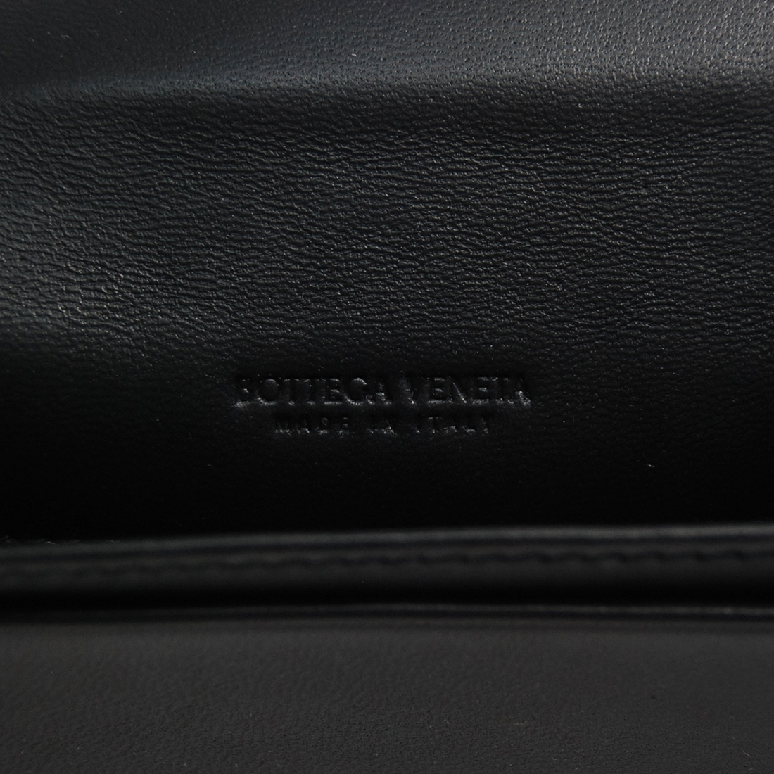 関税負担なし☆BOTTEGA VENETA イントレチアートVN カードケース 関税負担なし☆BOTTEGA VENETA イントレチャート カードケース