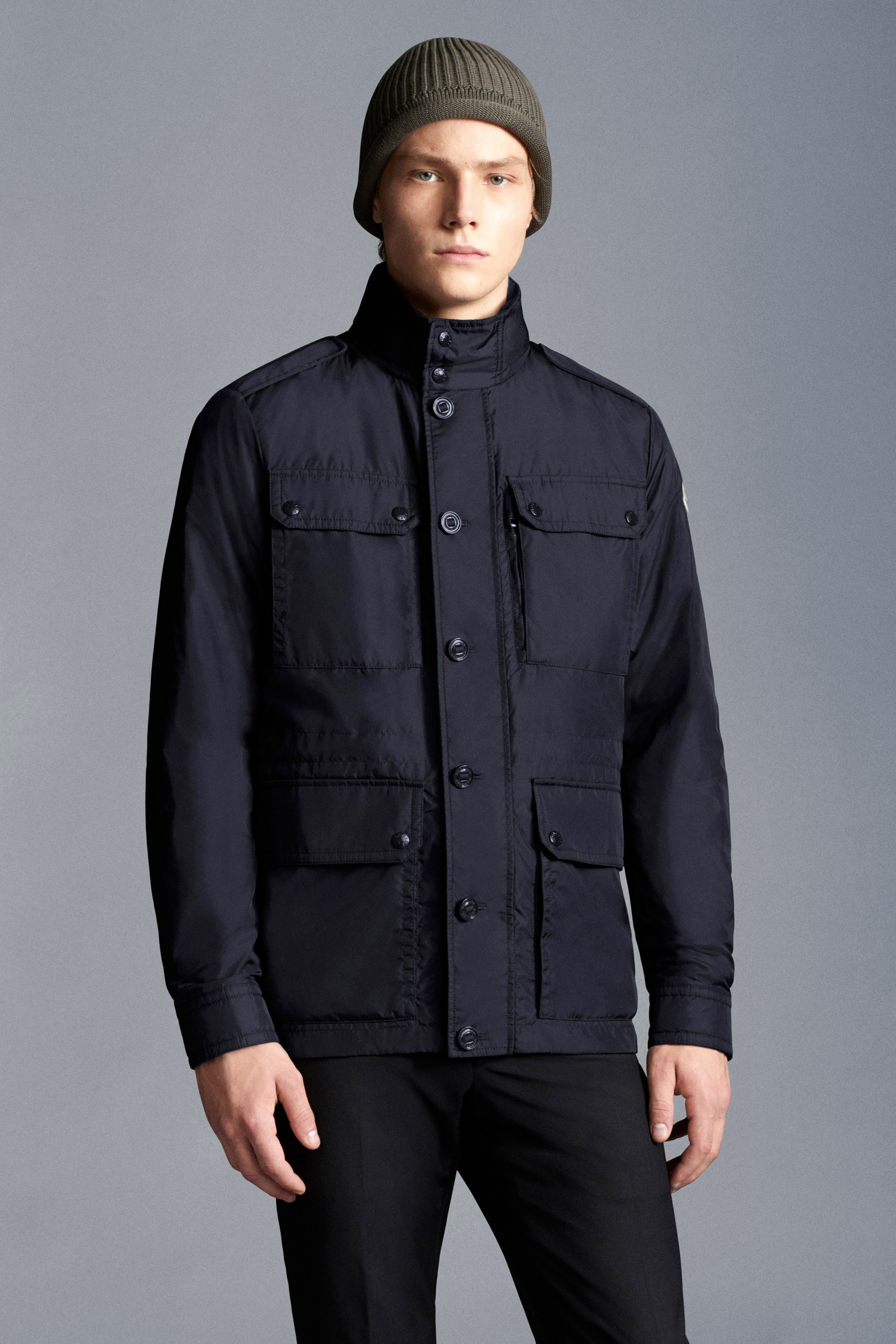 【MONCLER】Lezジャケット 撥水 ナイロン パッチポケット ロゴ MONCLER】Lezジャケット 撥水 ナイロン パッチポケット ロゴ