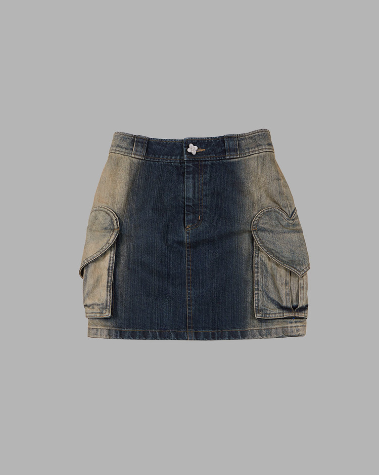 【THE MUSEUM VISITOR】 HEART POCKET WASHED DENIM SKIRT