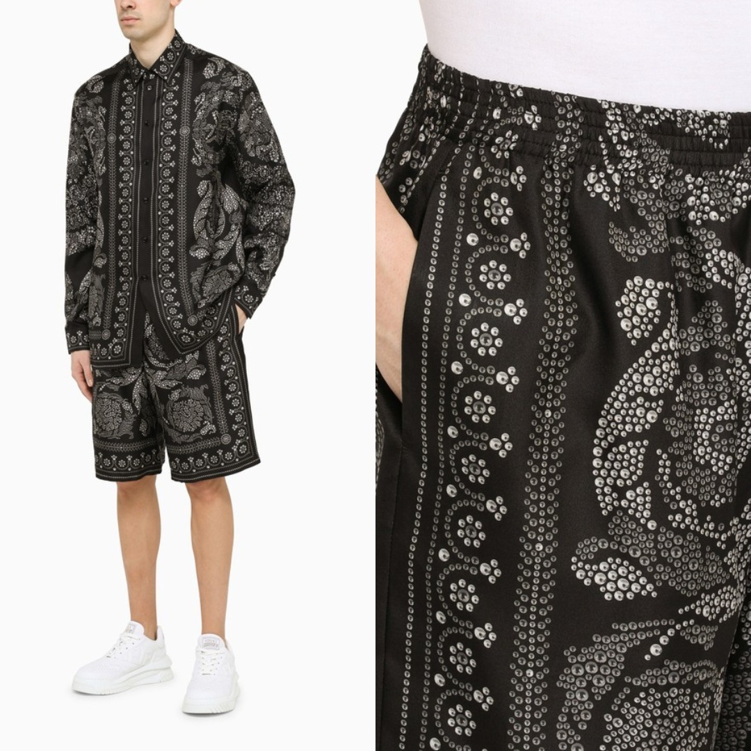 ヴェルサーチェ☆バロッコプリント ショートパンツ バロッコシルク ショートパンツ ブラック,プリント | VERSACE JP