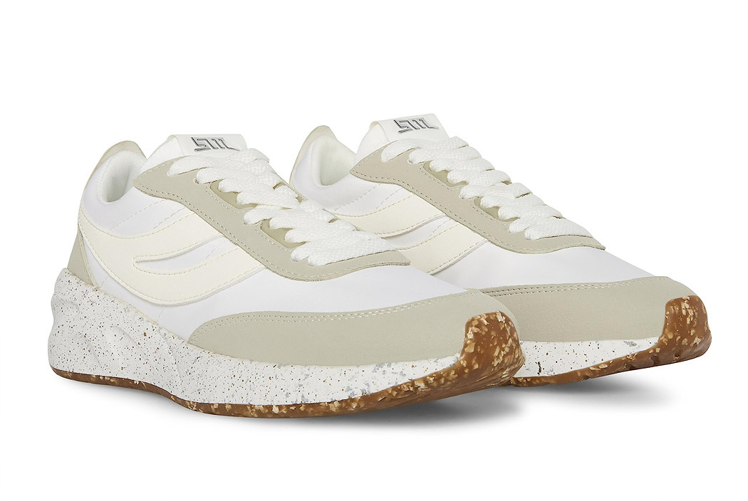 【Steve Madden スティーブマデン】Sheldone 女性スニーカー