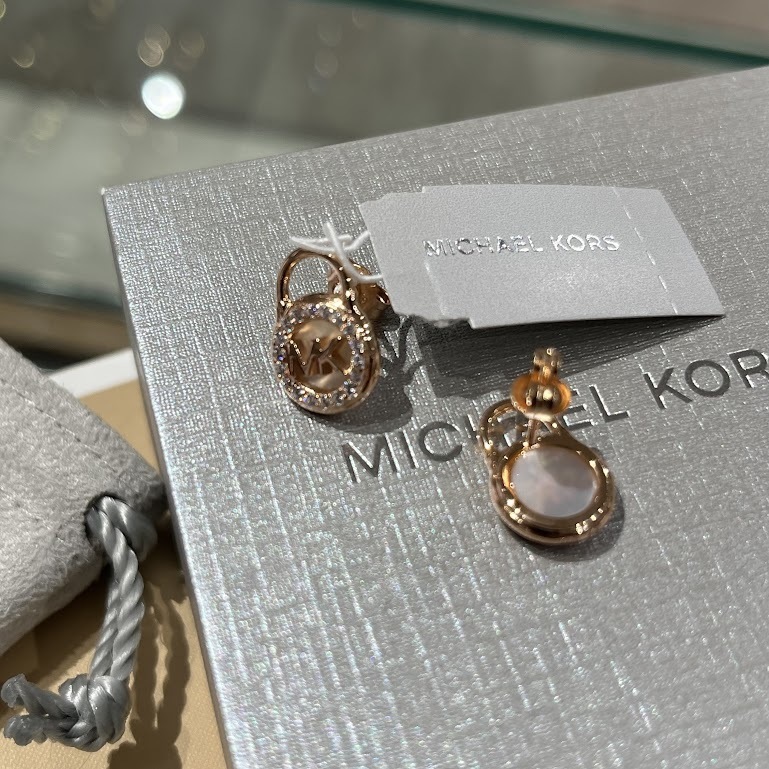 即発 アウトレット MICHAEL KORS レディース ピアス MKC1558AH