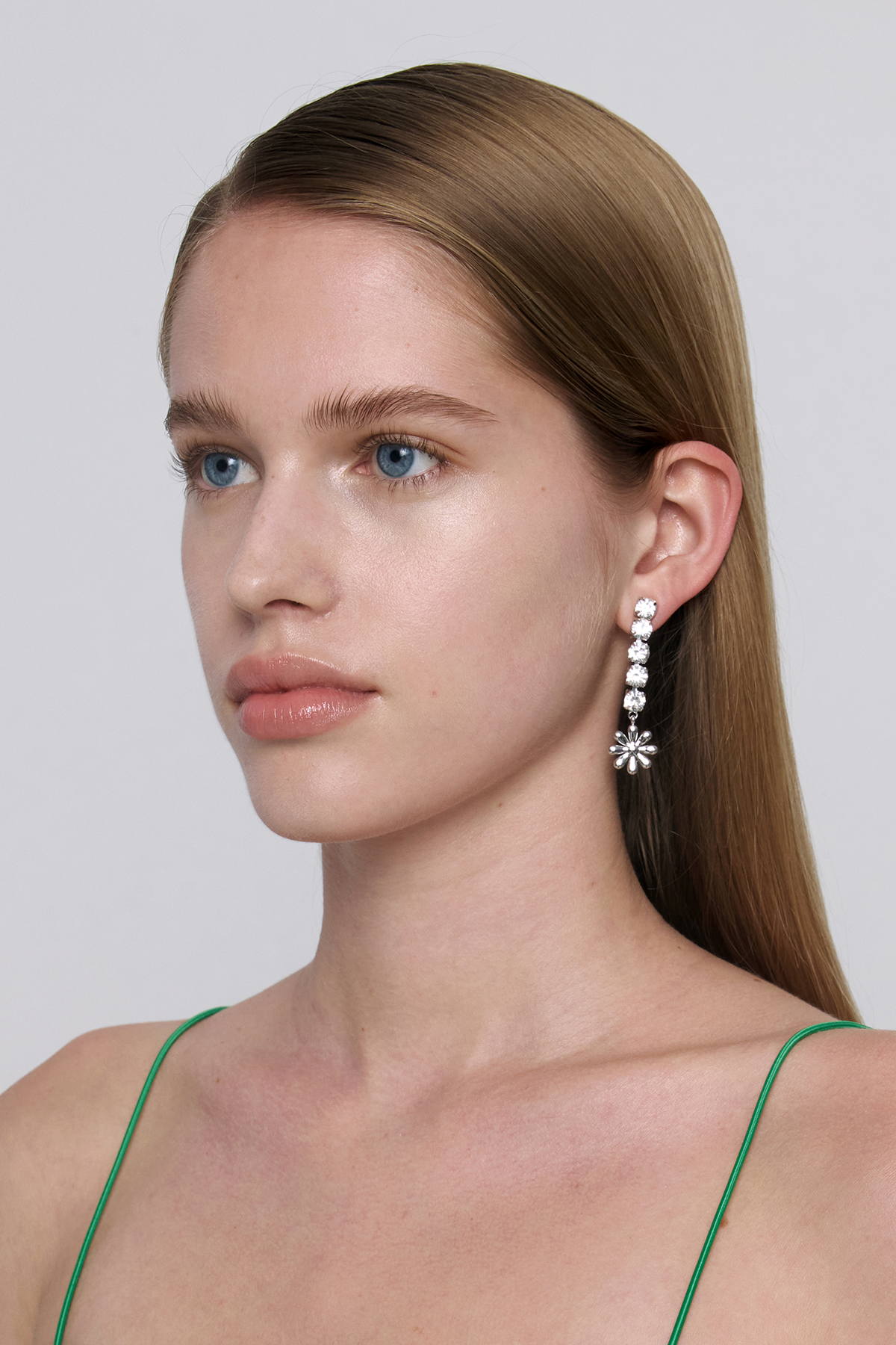 《MONDAY EDITION》 SHINING DAISY EARRINGS
