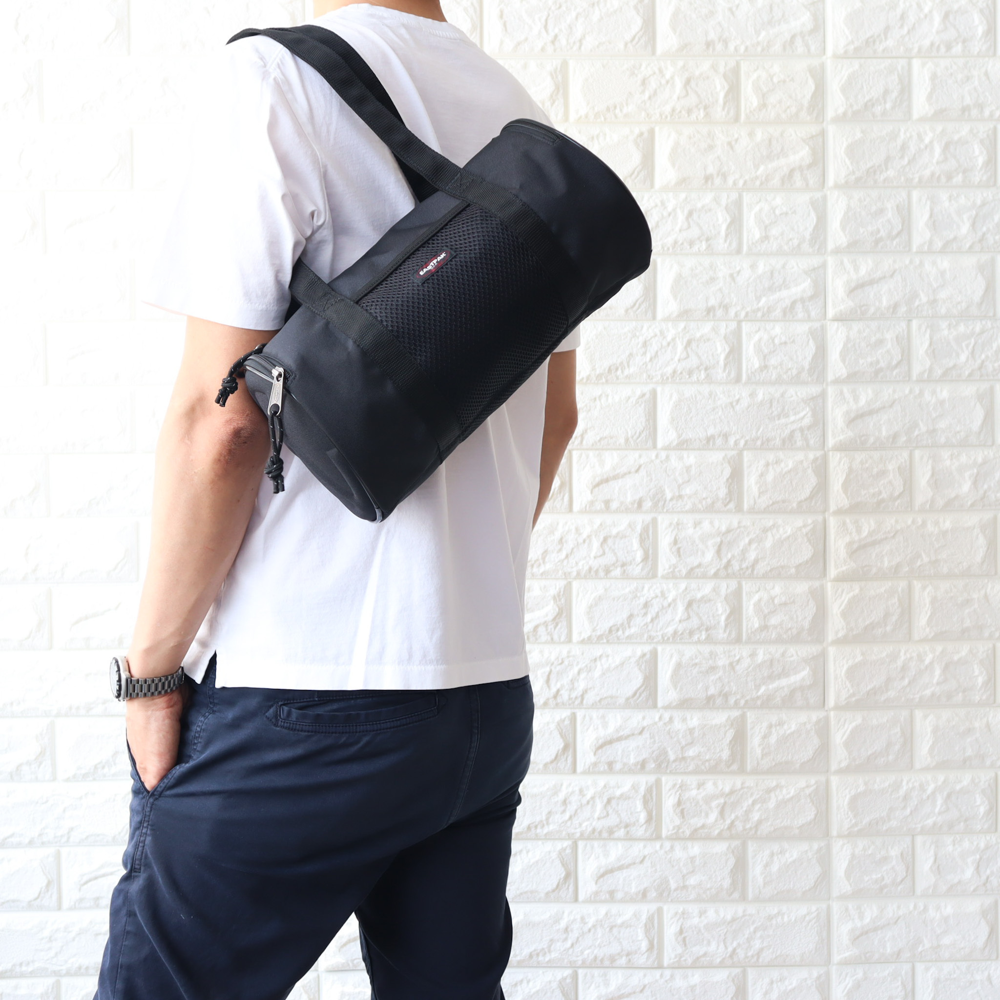 TELFAR BAG  テルファー　M サイズ　黒色