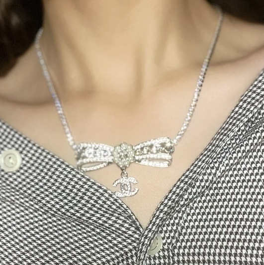 【エレガントな輝きを胸元に♪】CHANEL ネックレス org.jpg
