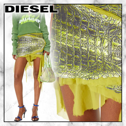 【関税込み】Diesel グリーン M-Atreius ミニスカート グリーン(緑)系 DIESEL(ディーゼル) ミニスカート(レディース