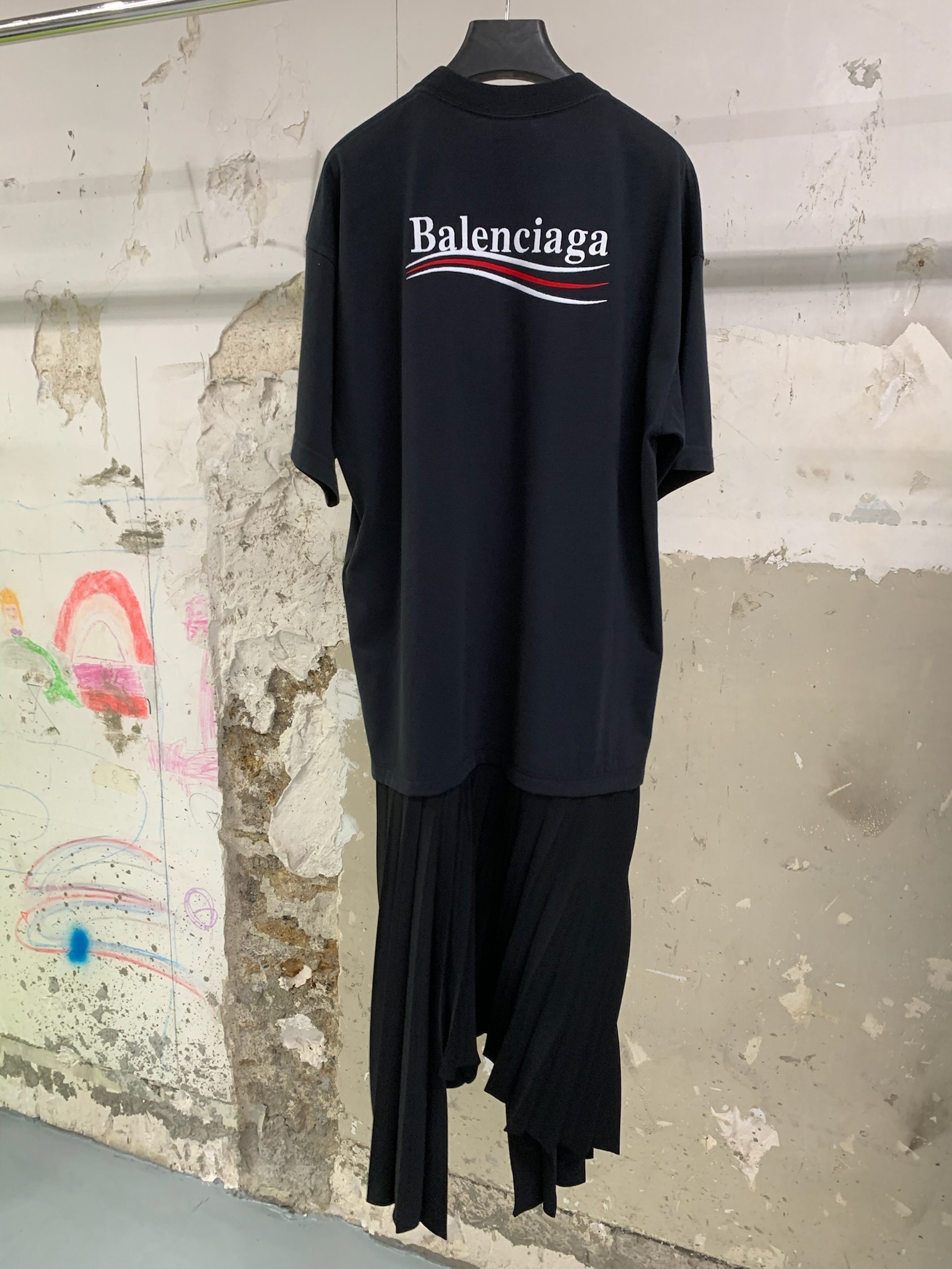 BALENCIAGA】POLITICAL CAMPAIGN プリーツ Tシャツドレス ロゴ