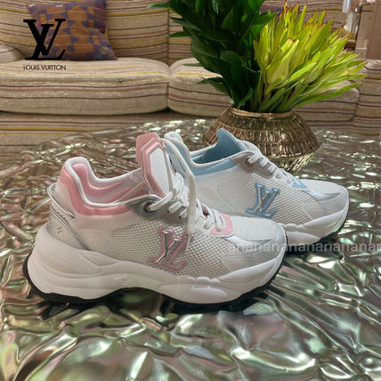 Pink Louis Vuitton Tennis Shoes For Women's