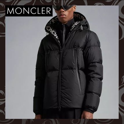 ブラック(黒)系 MONCLER MONTCLA(モンクレール モンクラ) ダウン