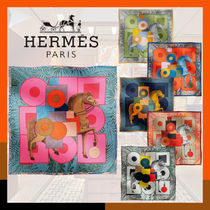 HERMES 最新作 上品 スカーフ カレ90 シルク Cavalier en Formes