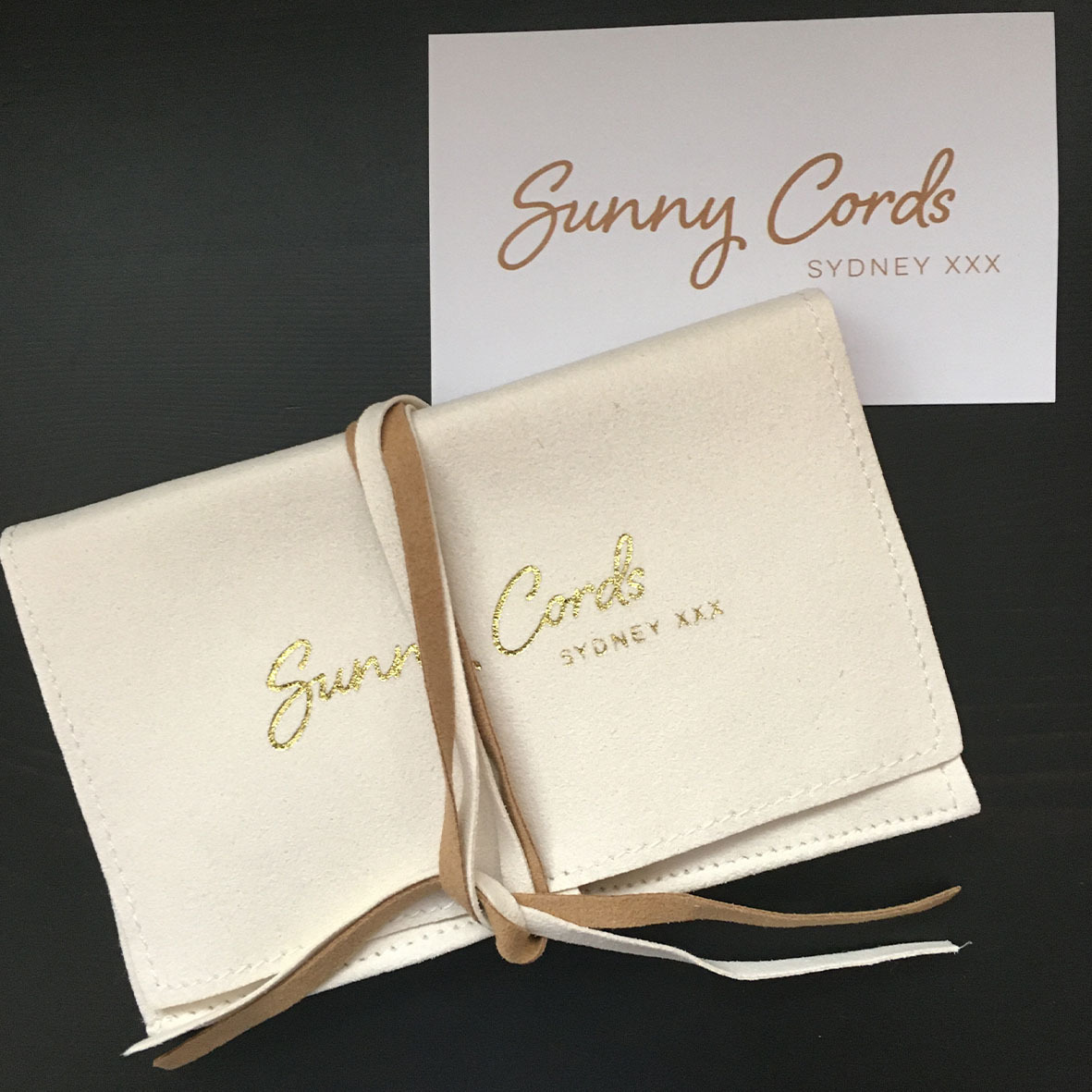 【Sunny Cords】ヴァンタ 漆黒の眼鏡チェーン★国内発関税込 Sunny Cords】ヴァンタ 漆黒の眼鏡チェーン☆国内発関税込