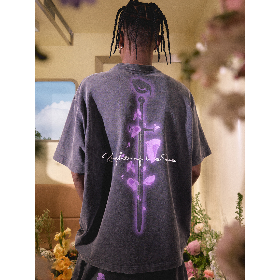 MEDM 半袖 Tシャツ 花びら 剣柄 おしゃれ ストリート 男女兼用 MEDM 半袖 Tシャツ 花びら 剣柄 おしゃれ ストリート 男女兼用