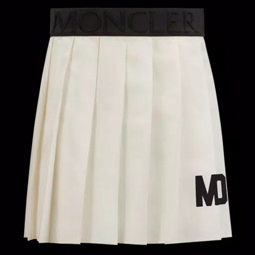 6万取引突破★UPS速達便！【MONCLER★24AW】おむつバッグ 6万取引突破☆UPS速達便【MONCLER 23/24AW】8-10歳_MANGAL