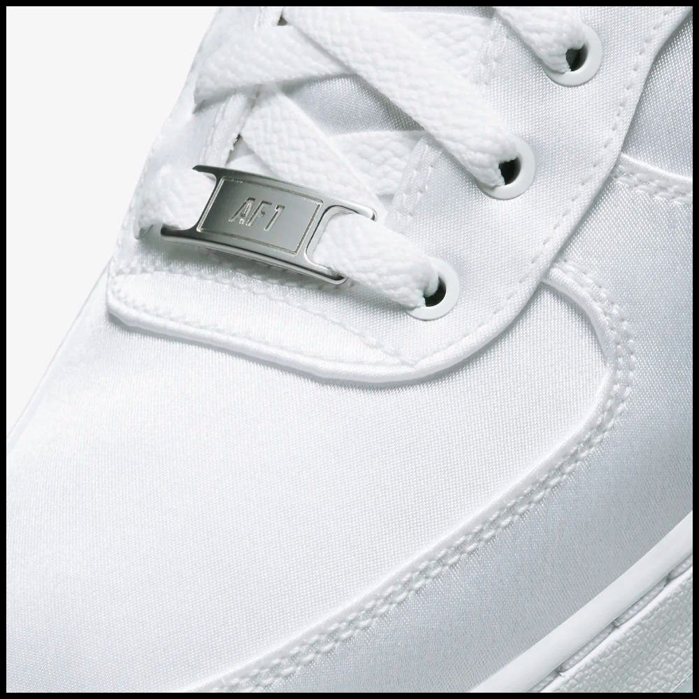 【国内正規品】★NIKE★AIR FORCE 1 '07 ESS SNKR \"WMNS\"