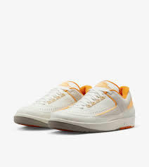 国内配送 NIKE AIR JORDAN 2 RETRO LOW SAIL /MELON TINT