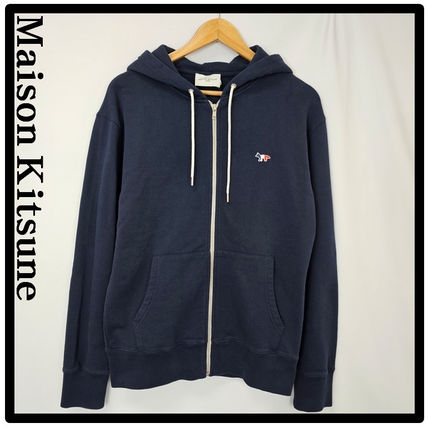 ★MAISON KITSUNE★ジッパー フードジップアップ Maison Kitsune（メゾンキツネ）の「CHILLAX FOX PATCH ZIPPED