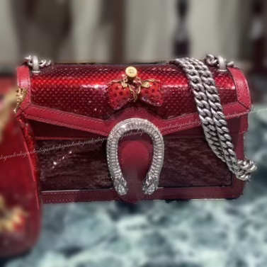 すぐ届く!GUCCI ディオニュソス スパンコールショルダーバッグ すぐ届く!GUCCI ディオニュソス スパンコールショルダーバッグ