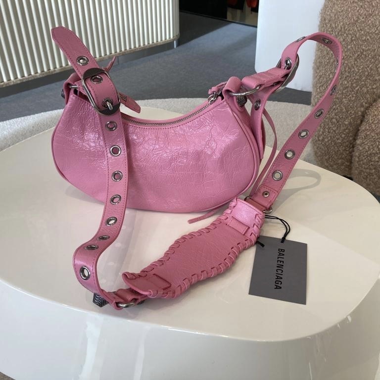 ★VIP SALE《バレンシアガ》LE CAGOLE XS ショルダーバッグ