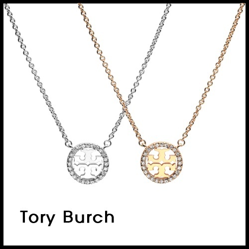 ◆TORY BURCH◆ クリスタルロゴのネックレス 53420 696