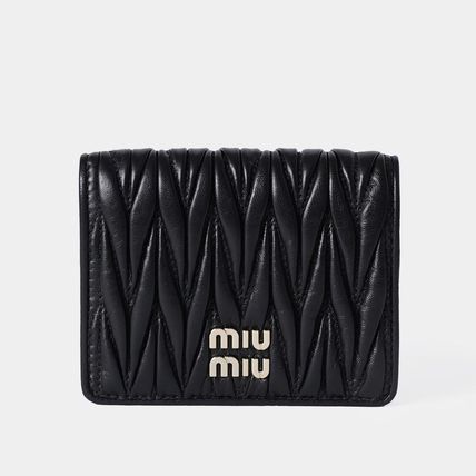 MiuMiu MATELASSE(ミュウミュウ マテラッセ) 折りたたみ財布