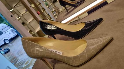 Jimmy Choo(ジミーチュウ) パンプス(レディース) - 海外通販のBUYMA