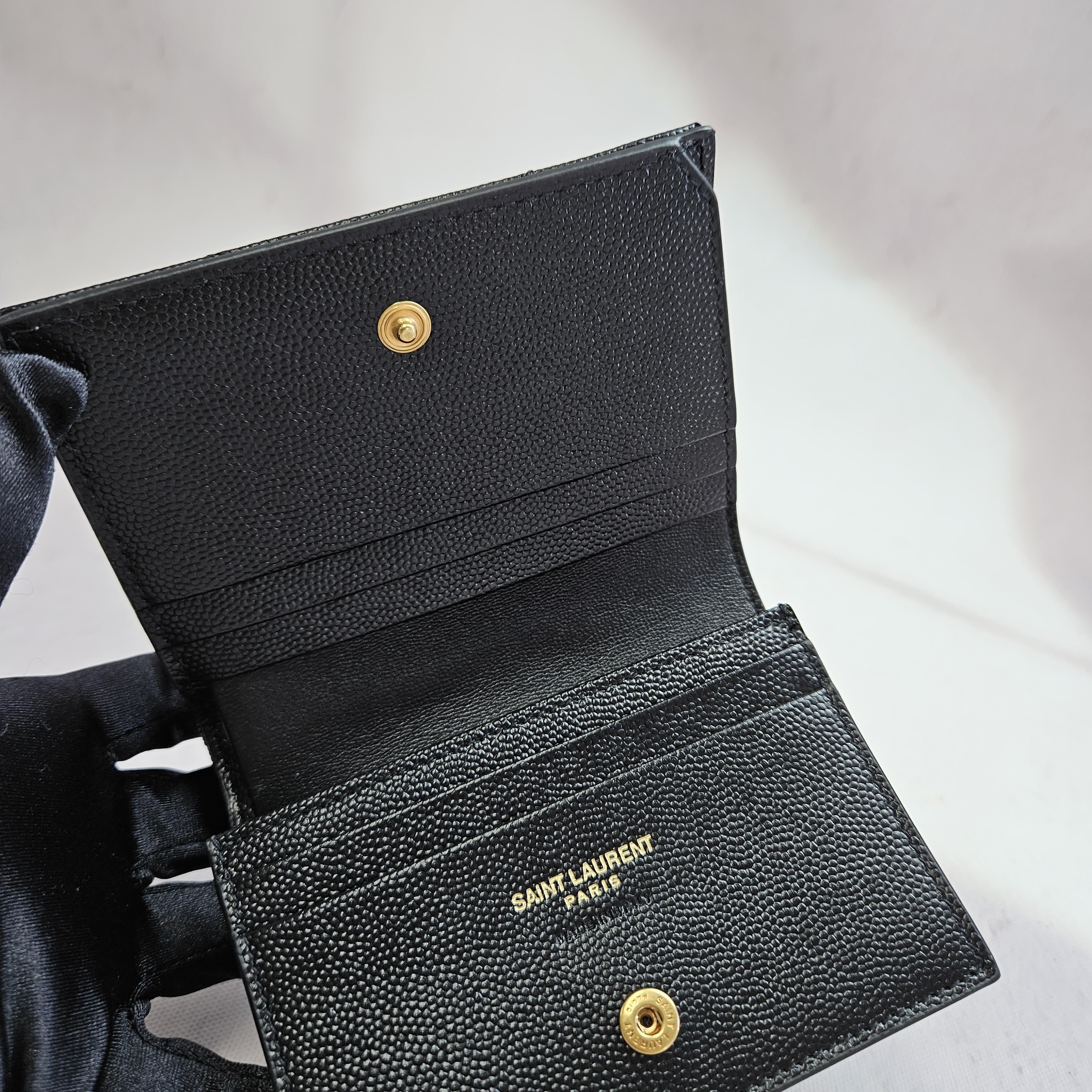 ☆韓国の人気☆【SAINT LAURENT】☆モノグラム ウォレット☆ ☆韓国の人気☆【SAINT LAURENT】☆モノグラム ウォレット☆