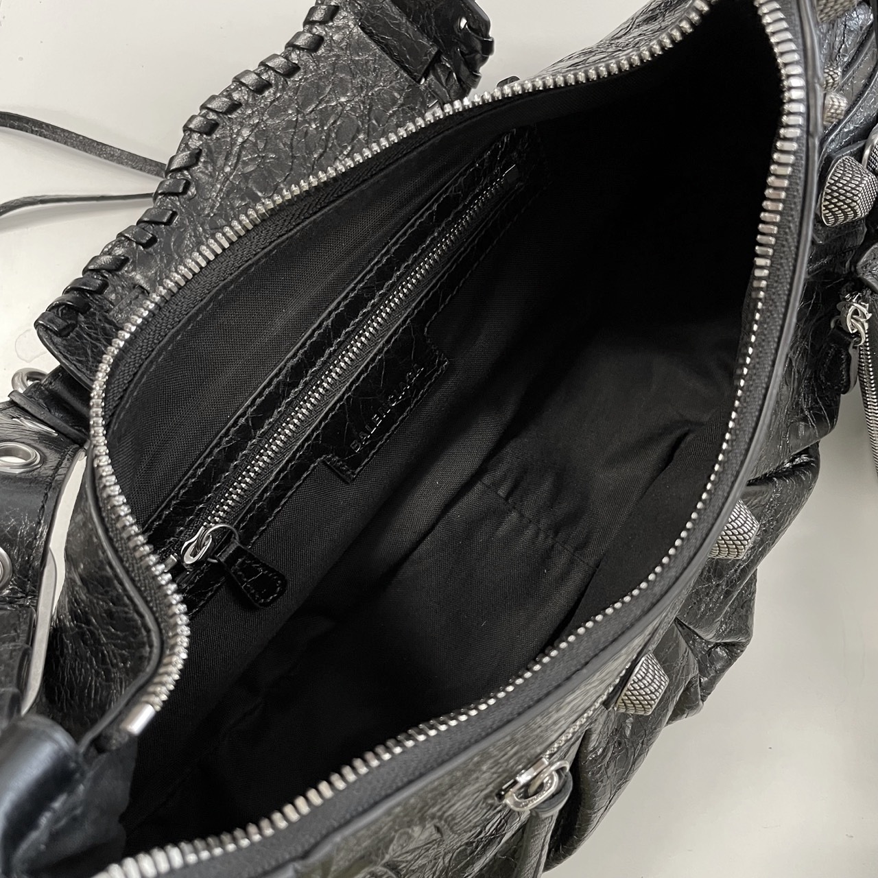 VIPセール☆Balenciaga☆Le Cagole スモール ショルダーバッグ S