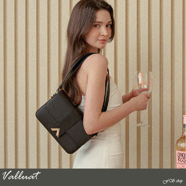 ◆Valluat◆ DELLUA BAG BLACK [正規品/関税込]