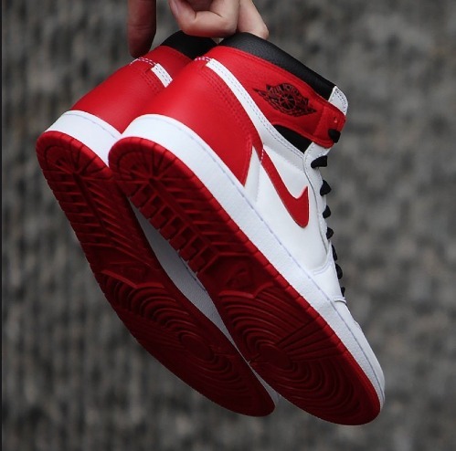 スニーカー Nike Air Jordan 1 Retro High OG \"Heritage\" 555088-161