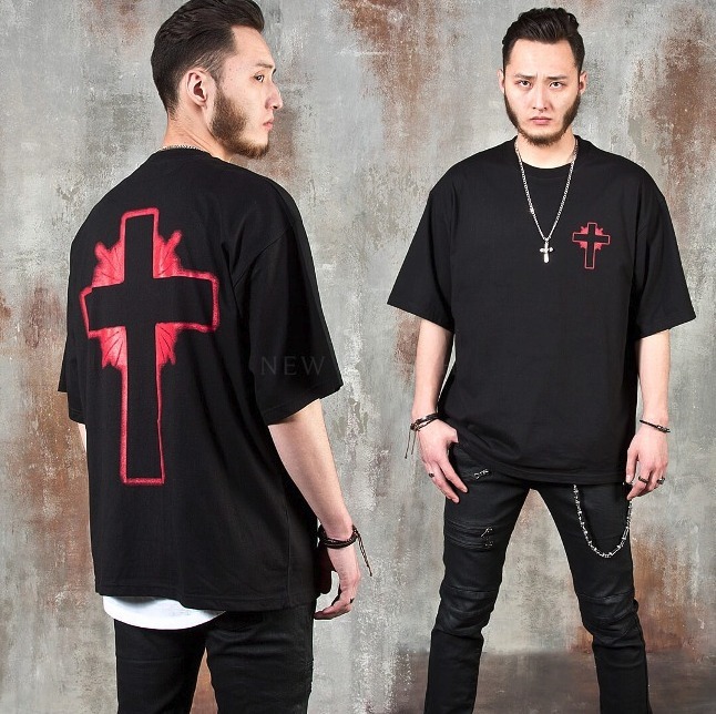 【関税・送料込】レッドクロス Tシャツ