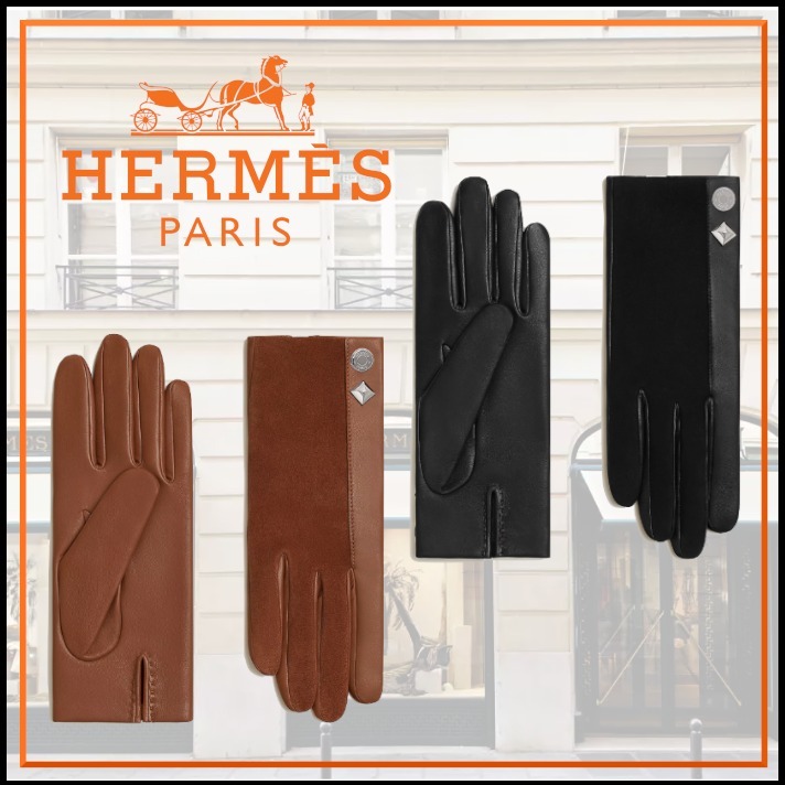 ２種類のレザーとボタンを組み合わせたHermesHarmonieグローブ