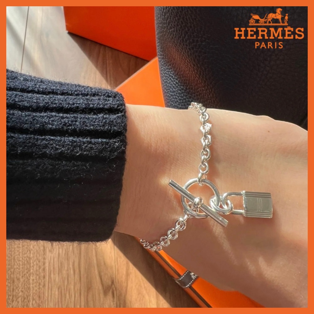 HERMES】手元がお洒落に☆Croisiere Double Tourブレスレット