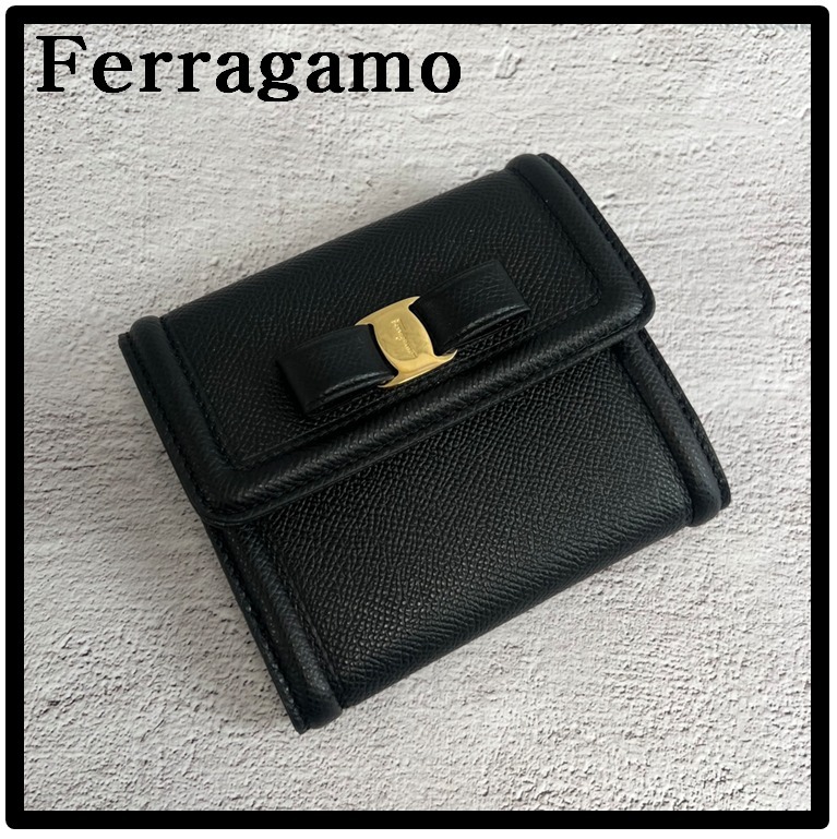 ★関税込★Ferragamo★ヴァラリボン レディース 折りたたみ財布