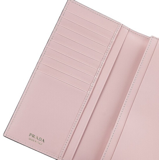 ☆送料・関税込☆PRADA★サフィアーノレザーxスムースレザー★ ☆【PRADA】☆サフィアーノレザーxスムースレザー 長財布