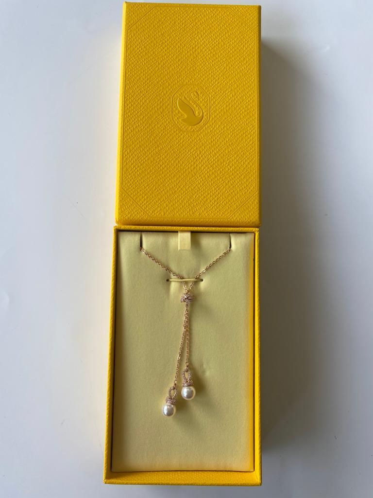 Swarovski】Originally Yペンダント 5669521 純正箱付き