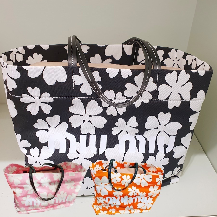 【セール】ミュウミュウ☆花柄 プリントキャンバス トート5BG234