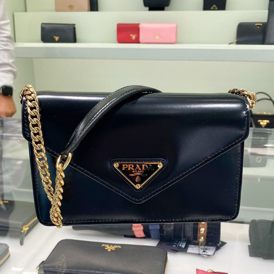♪直営アウトレット♪PRADA ショルダーバッグ 1BD350 2COY ♪直営アウトレット♪PRADA ショルダーバッグ 1BD350 2COY