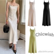 Chicwish(シックウィッシュ) ワンピース Chicwish◆シンプル◆ダブルストラップ◆サテン◆キャミドレス