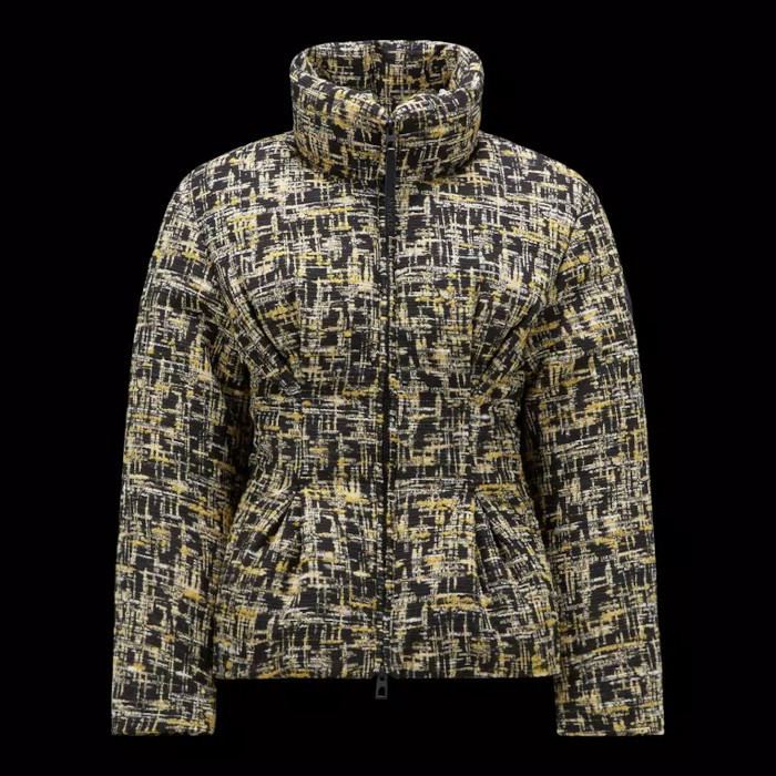 MONCLER Caraline ショートダウンジャケット 在庫確認願います