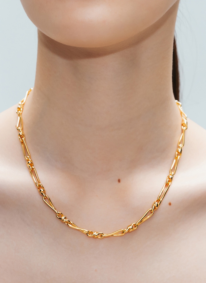 ☆人気☆【VINTAGE HOLLYWOOD】☆Twist Leaf Chain Necklac.e☆ VINTAGE HOLLYWOOD】Twist Leaf Chain Necklace〜ネックレス