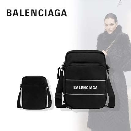 国内即発【BALENCIAGA】SPORT スモール メッセンジャー バック