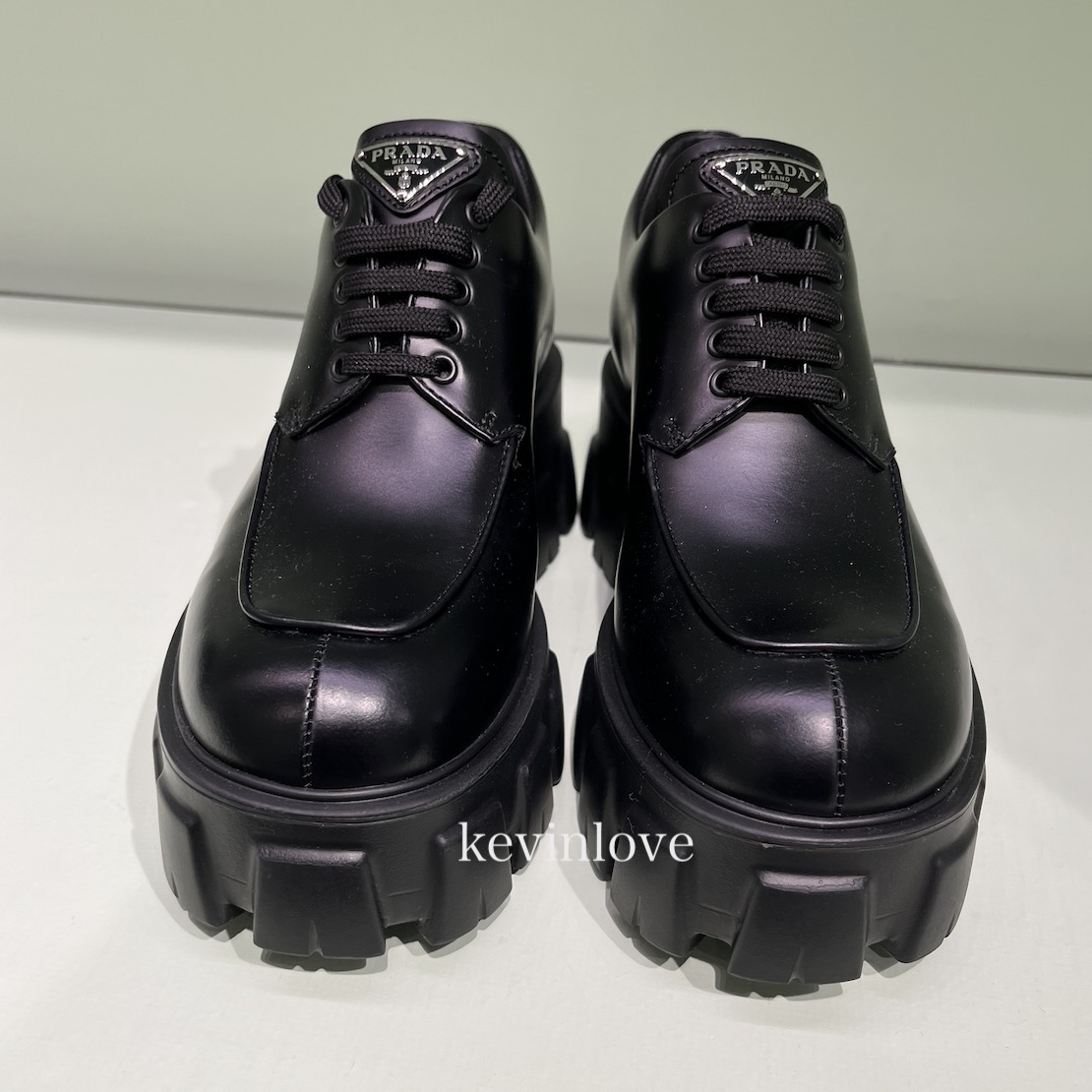 【Romi】PRADA ブラック フラットシューズ 楽天市場】【中古】PRADA バイカラーラバーソールレザーシューズ