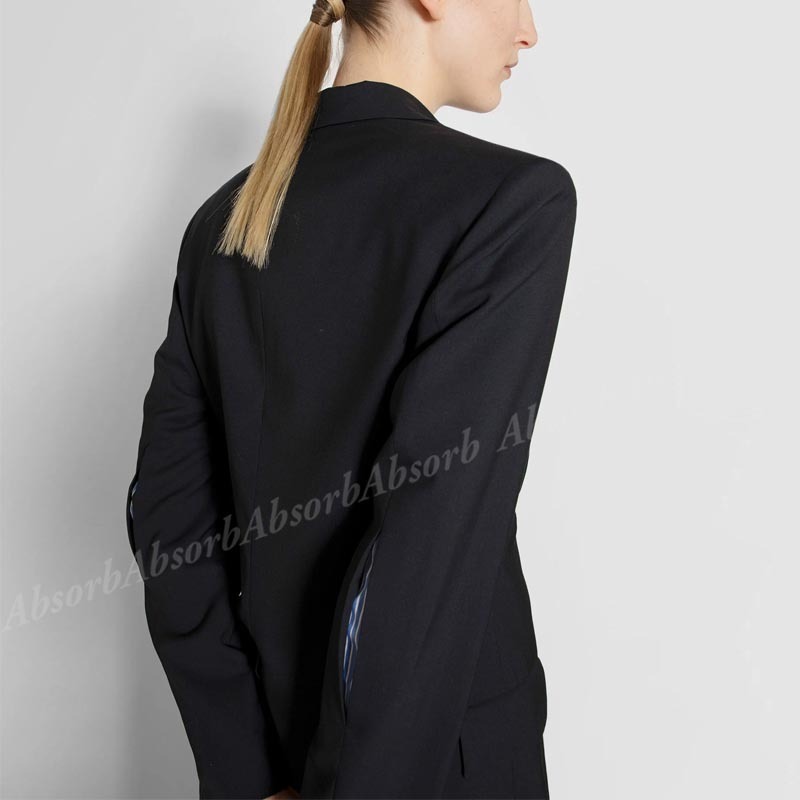 【23AW NEW】LOEWE_woman / カットアウト テーラード ブレザー 23AW NEW】LOEWE_woman / カットアウト テーラード ブレザー