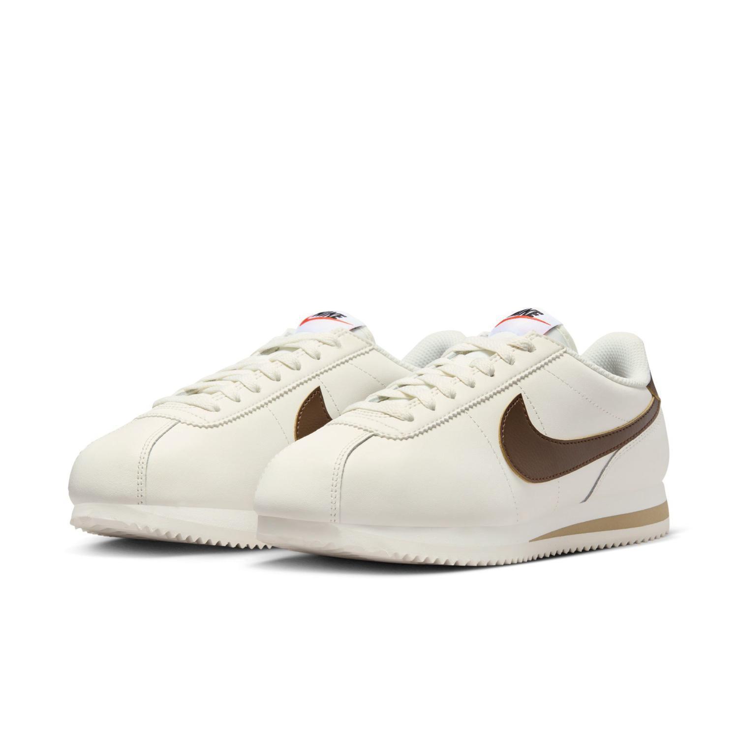 国内配送 NIKE WMNS CORTEZ SAIL/CACAO WOW-KHAKI-WHITE