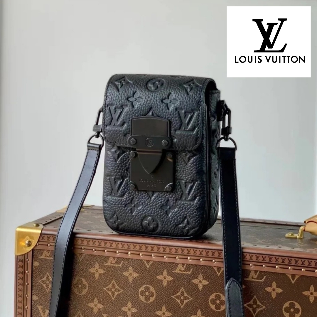 【LOUIS VUITTON】注目の！ Sロックモノグラム ショルダーバッグ