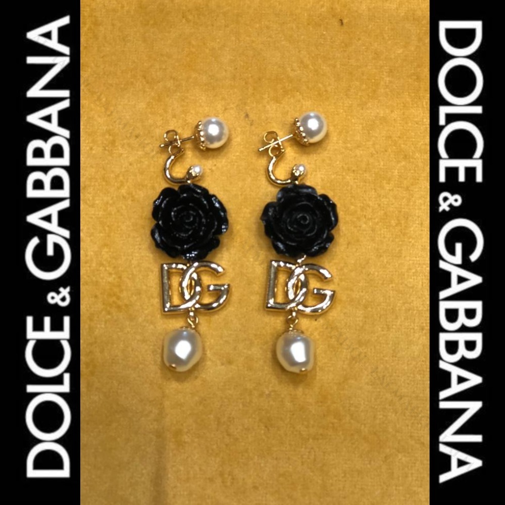 DOLCE&GABBANA ロゴ モノグラム フラワーモチーフ ピアス