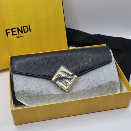 FENDI♡ロゴ柄♡ショルダー♡チェーンウォレット