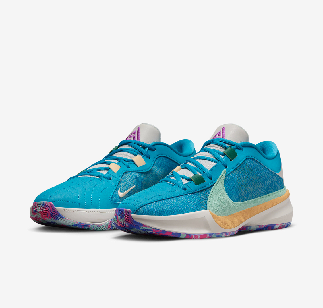 NIKE ☆ Zoom Freak 5 ‘Greece x Nigeria’