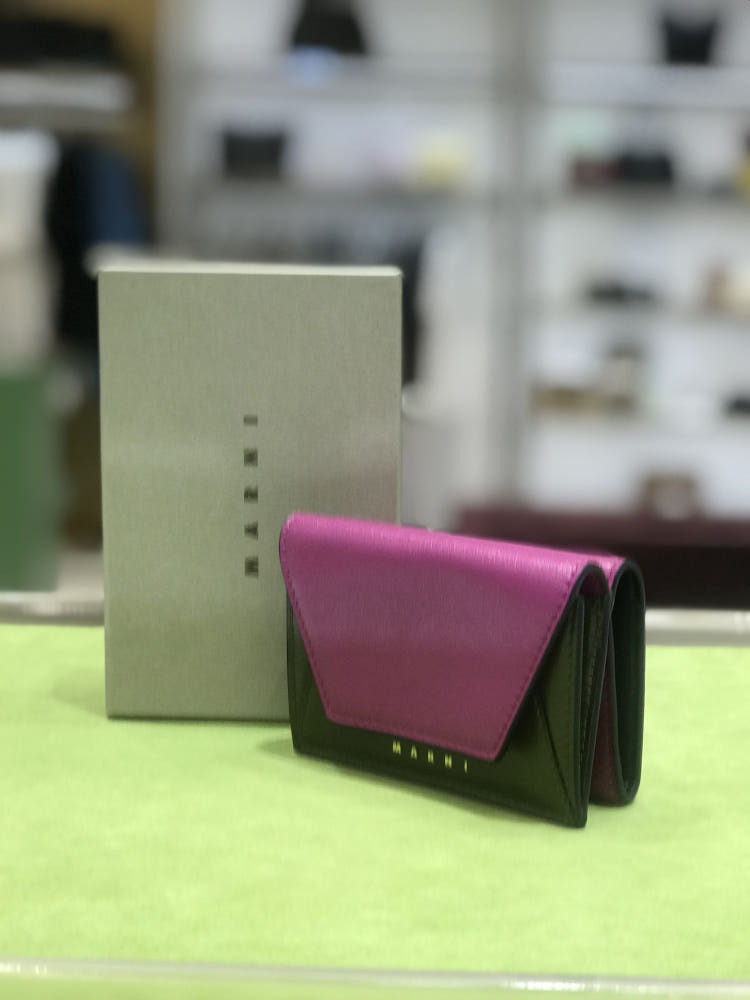 マルニ♢MARNI2つ折り財布 三つ折り オシャレ (MARNI/折りたたみ