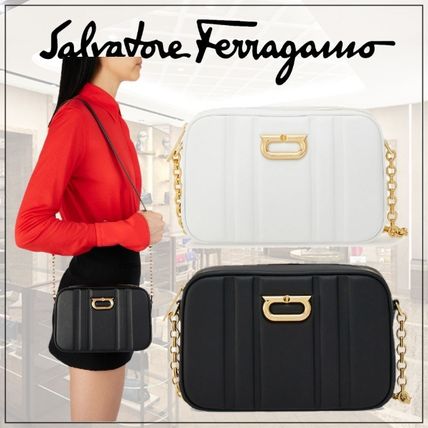 ★関税込★Ferragamo★フェラガモキルティングCCカメラバッグ★ ☆関税込☆Ferragamo☆フェラガモキルティングCCカメラバッグ☆